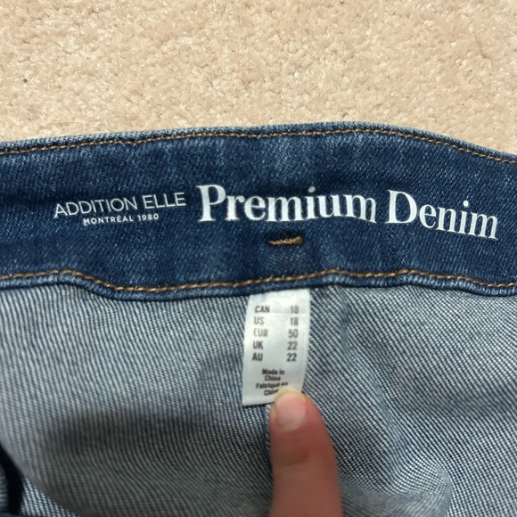 Paper bag denim skirt! Unworn! - Picture 2 of 3